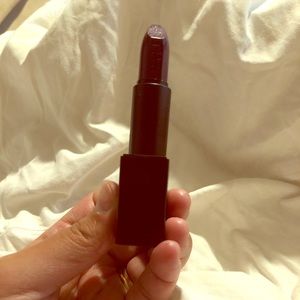 Nars lipstick color KIRAT 2831
